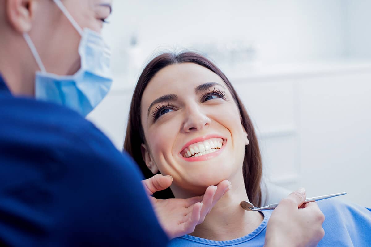 How to Find a Qualified Cosmetic Dentist Near Me Holyoke, MA